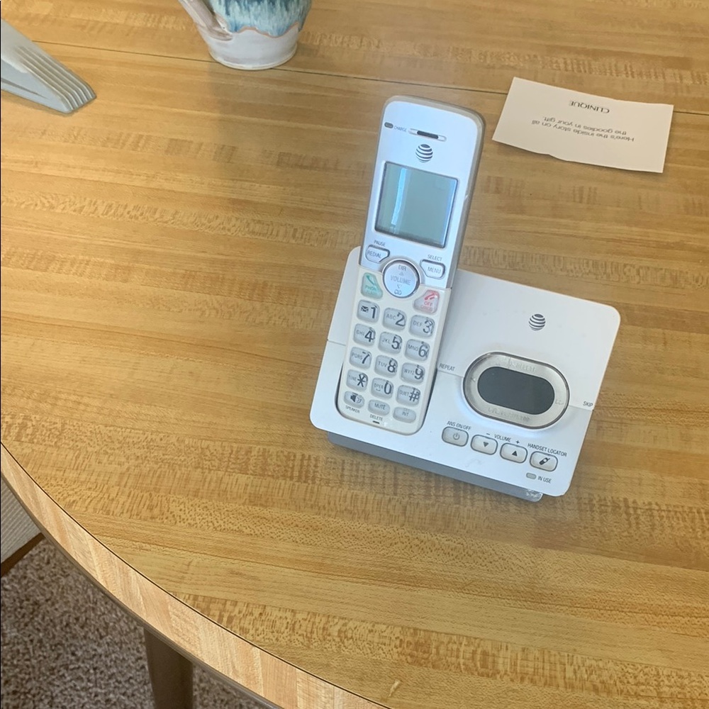AT&T White Cordless Phone with Base